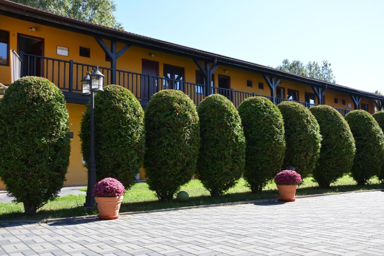 Cristian Inn Exterior photo
